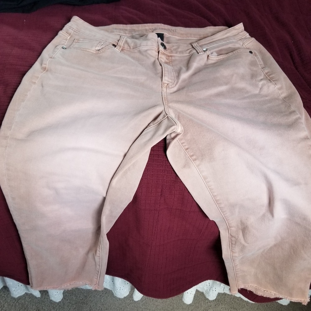 Women's capris